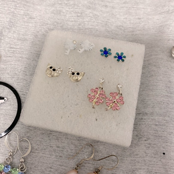 Lot: Earrings - Picture 4 of 6